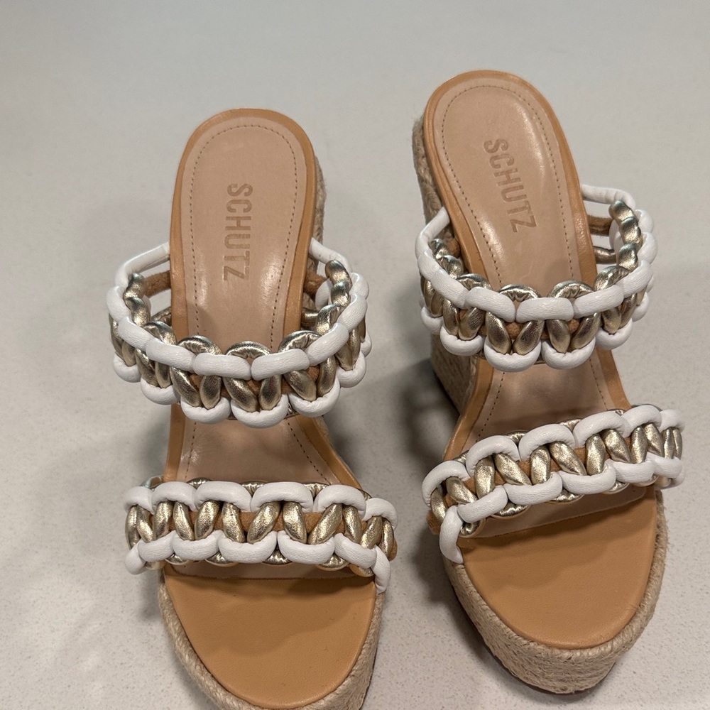 SCHUTZ White and Gold Chain Wedge Sandals